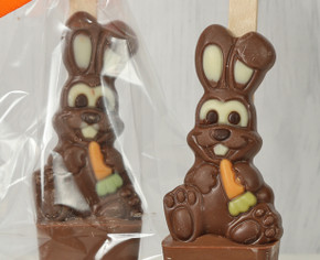 5517 Nibbles Hot Chocolate Stirrer With Cute Milk Chocolate Bunny
