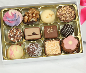 6017 Mother’s Day Luxury Chocolate Selection – 12 Irrisistable Chocolates