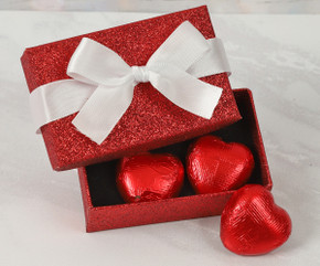 2770 Red Sparkle Box with 3 Milk Chocolate Hearts 2770 Red Sparkle Box with 3 Milk Chocolate Hearts