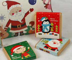 5746 Santa & Friends Gift Box with 4 Milk Chocolate Squares 5746 Santa & Friends Gift Box with 4 Milk Chocolate Squares