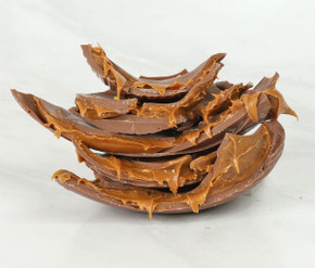 Biscotti Easter Egg – Biscoff Cream Stuffed Shell with Mini Speculoos Cream Filled Eggs