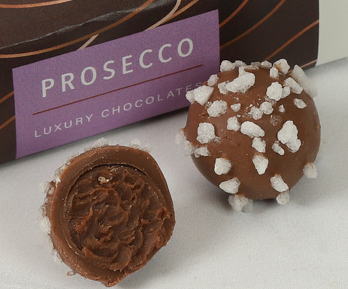 7517 Luxury Prosecco Milk Chocolate Truffles 6 Pack SV