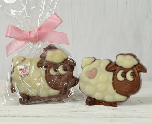 5881 Lizzie Lamb Duo with Milk and White Chocolate Decoration