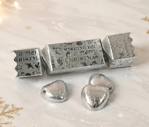 Silver Mini Cracker with Milk Chocolate Hearts