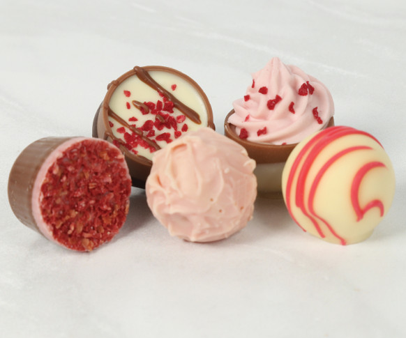 Pretty in Pink – 6 Luxury Chocolate Collection