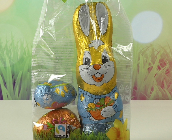 8414 Foiled Rabbit & Eggs in a Bag