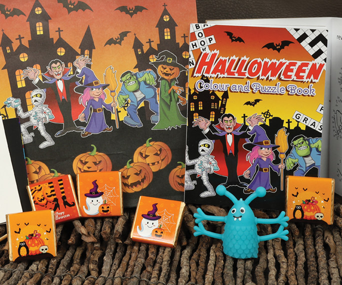 8103 Halloween Activity Bag - More Treats than Tricks in this Spooky Bag 8103 Halloween Activity Bag - More Treats than Tricks in this Spooky Bag
