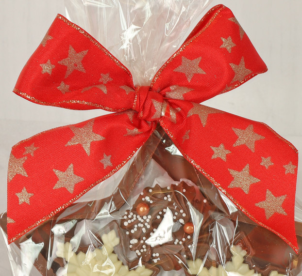 Wreath & Snowflake Milk Chocolate Star