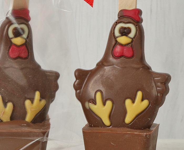 7128 Rooster Hot Chocolate Stirrer With Fun Milk Chocolate Chicken