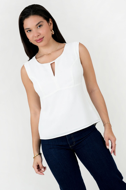 Blusa Seda Escote Ojal con Abertura en V