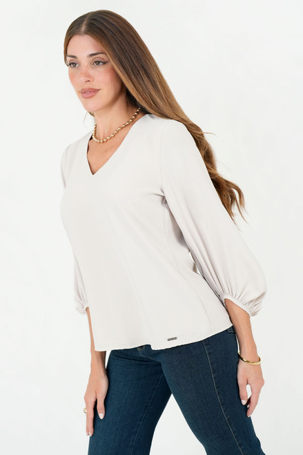 Blusa Manga 5/8 Seda Satinada Escote V con Manga Abullonada