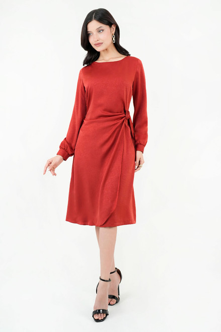 Vestido Midi Seda Satinada Craquelada Escote Ojal