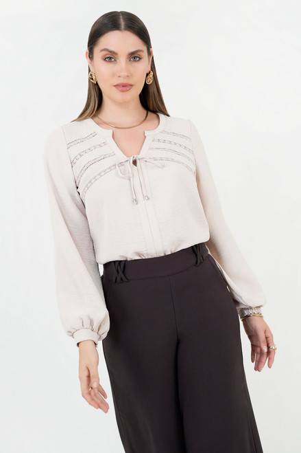 Blusa manga larga en Vienna Chanel con escote redondo
