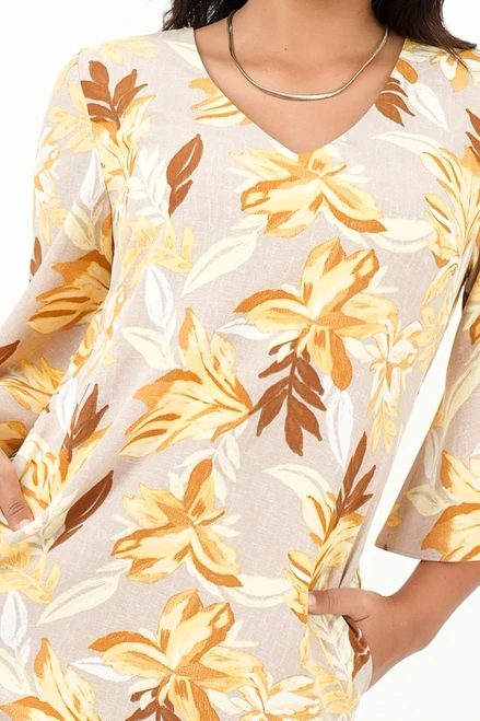 Vestido Corto de Rayón Estampado con Manga Acampanada