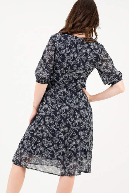 Vestido midi con escote V