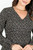 Blusa manga larga en seda corrugada con escote V