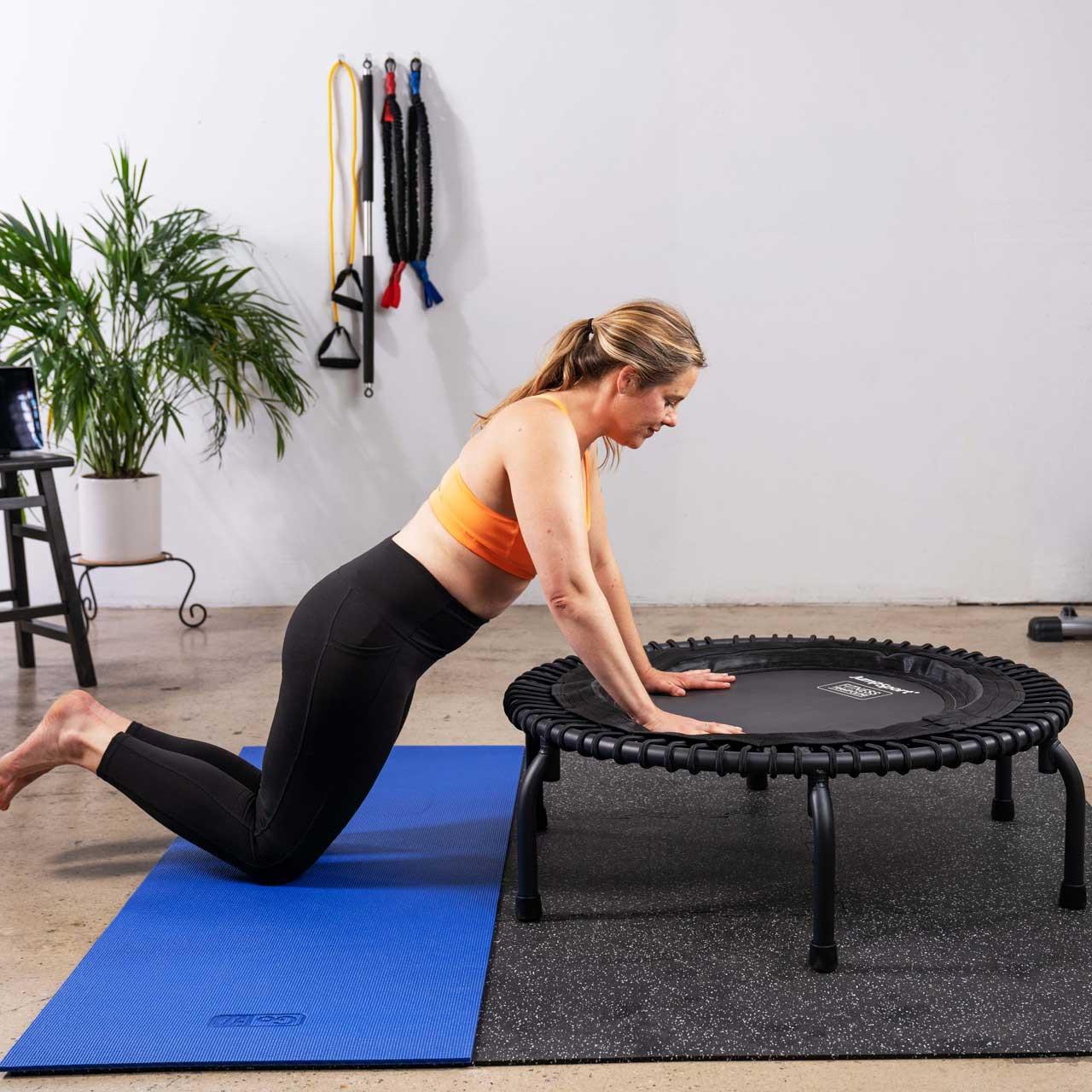 350 PRO Fitness Trampoline | 39"