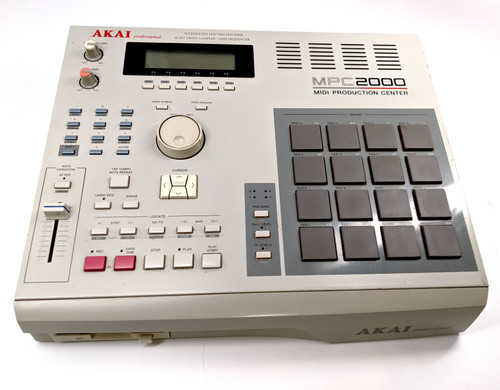 AKAI MPC2000 サンプラー メンテナンス済 USBカスタム◎ 送料込 Akai MPC 2000 - Refurbished w/ Thick Pads and Upgrades