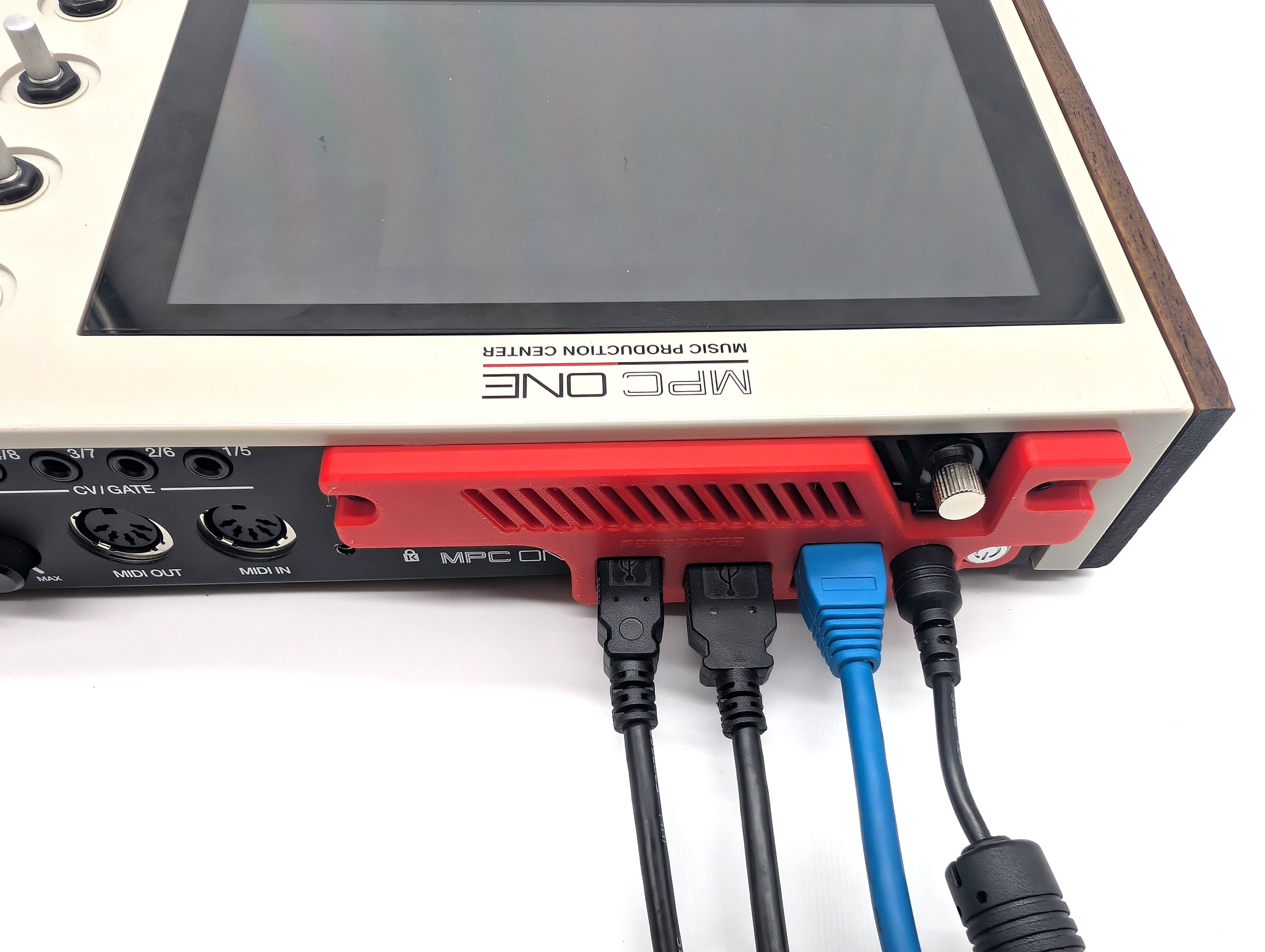 MPCstuff PortSaver Bracket for Akai MPC ONE / One+ – Reinforced