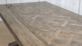 Image showing the smooth texture and detailed finish of the Bedford Oak Dining Table’s top surface