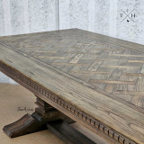 Close-up of the edge detailing on the Bedford Oak Dining Table, accentuating its fine craftsmanship