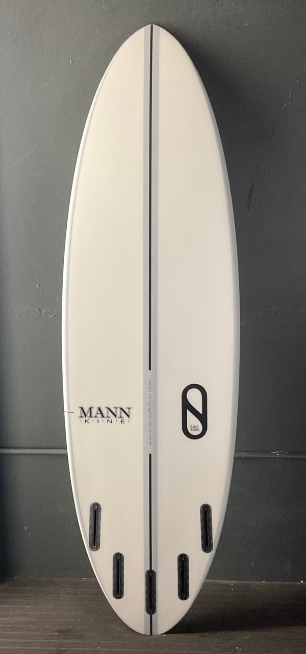 5'7" S-Boss photo 3