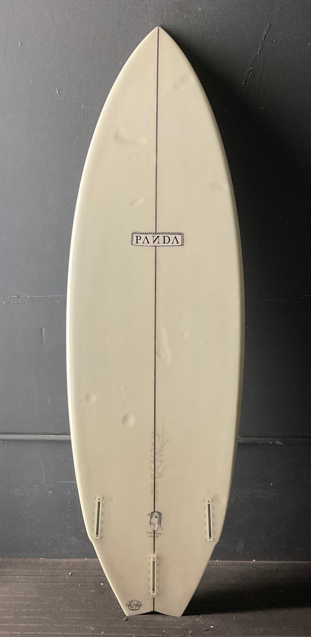 5'7" Synthetic Sally photo 4