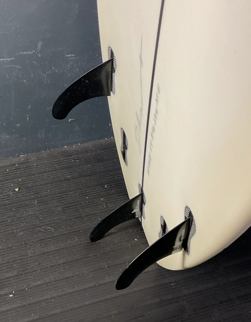 5'5 Talon Used Surfboard #SH2633 photo 6