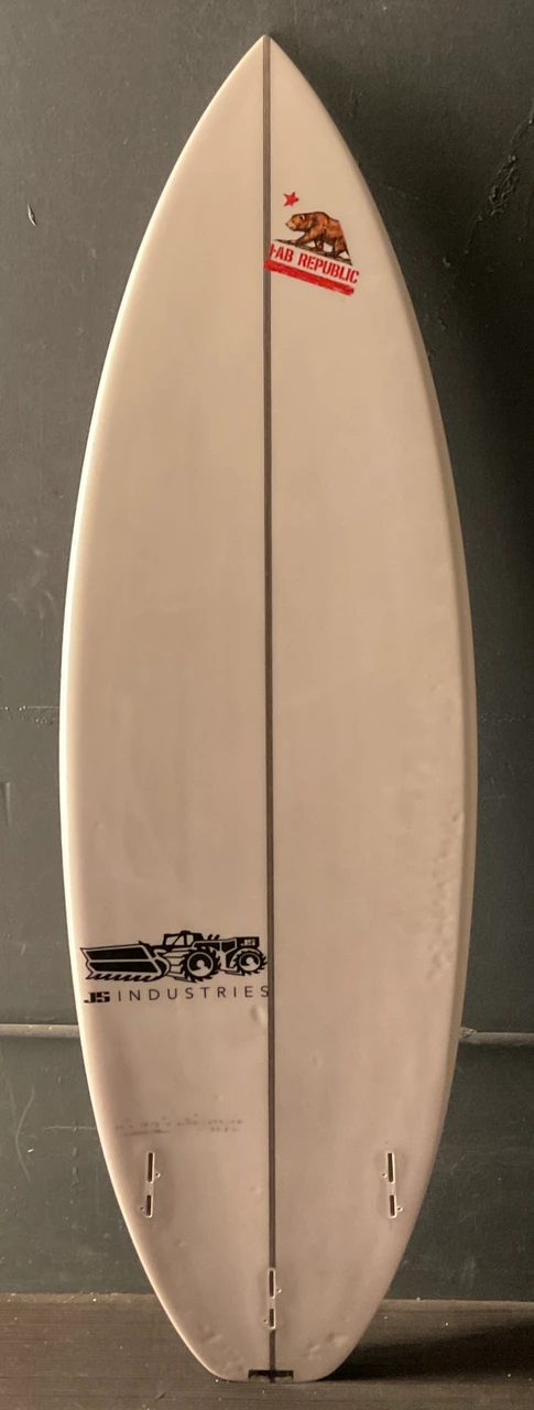 5'7" Xero photo 4