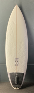 5'7" Panda 26.99L Used Surfboard #42594 5'7" Panda 26.99L Used Surfboard #42594