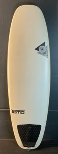5’6” Tomo “Evo” 32.2L Used Surfboard #46983