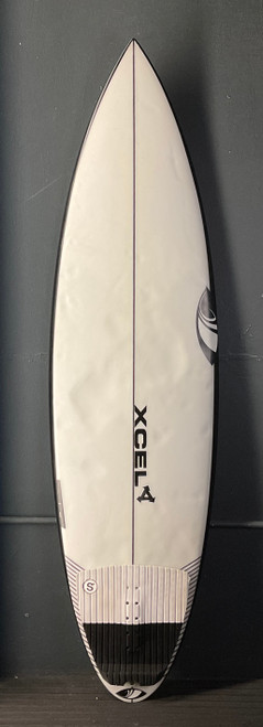 5'9" Sharpeye "#77" 23.8L Used Surfboard #43596 5'9" Sharpeye "#77" 23.8L Used Surfboard #43596