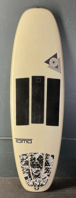 5’5” Tomo “EVO” 30.5L Used Surfboard #45084