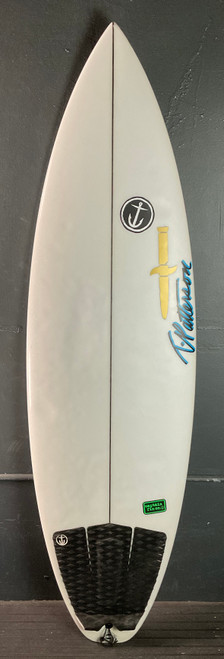 Surfboards - SEARCH BY VOLUME - 22-23.9 Liters - Page 1 - USEDSURF
