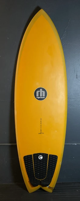 5’9" Roger Hinds “The Dream Fish” 32.5L Used Surfboard #47982