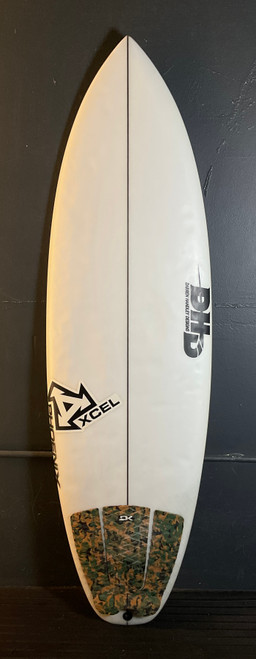 5’7" DHD “Phoenix” 25.8L Used Surfboard #48182