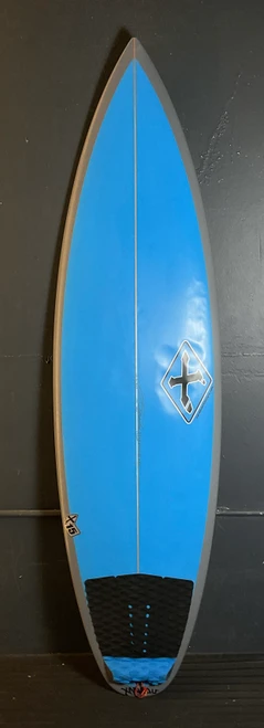 5’9" Xanadu 27L Used Surfboard #48701