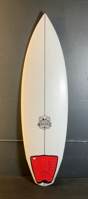 5’9" Muleke “Diamond Tail” 30L Used Surfboard #49304