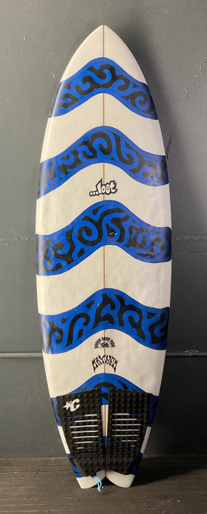 RNF ’96   5.7  31L  Double Dart 5'7 LOST RNF 96 SURFBOARD- Catalyst