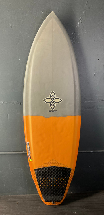 5'4” Infinity Used Surfboard #44048 - USEDSURF