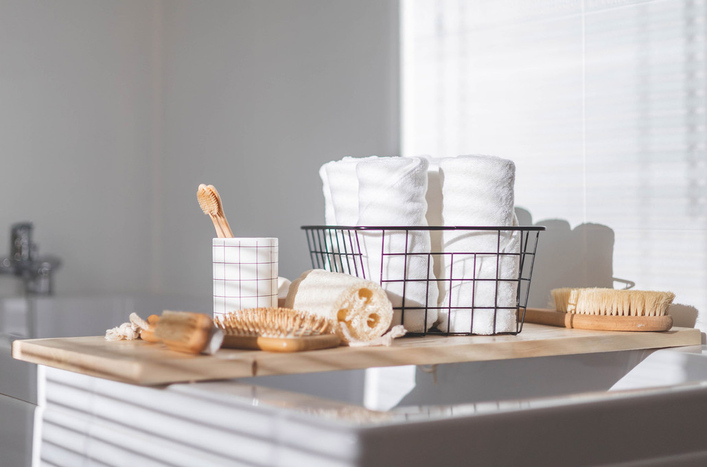 How to Stock Your Airbnb Bathroom for Perfect Guest Reviews: A Host's Guide