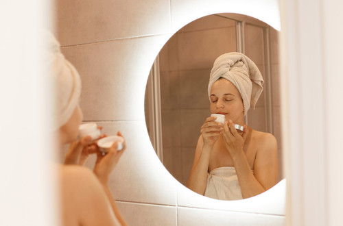 Sensory Marketing in Hospitality: How Signature Scents Drive Brand Recognition