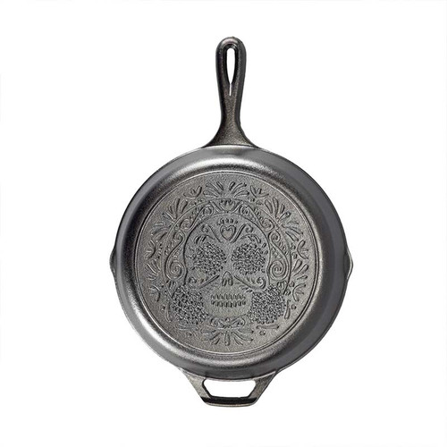 LODGE Seasoned Cast Iron Sugar Skull Skillet