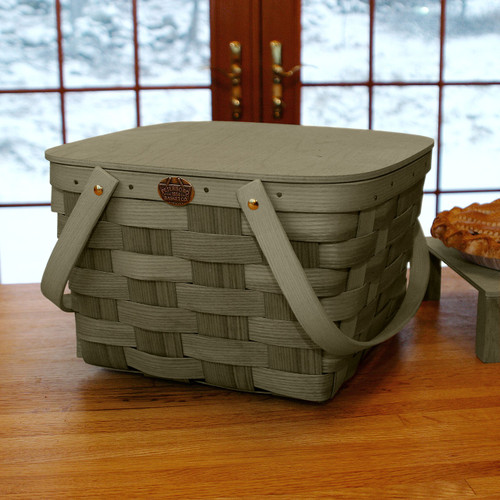 Pie Basket | Peterboro Two-Pie Basket with Solid Lid and Tray