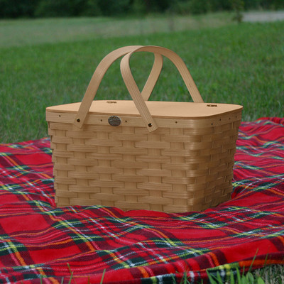 Peterboro Traditional Picnic Basket