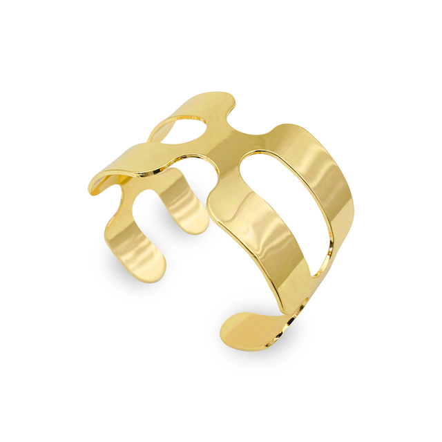 Circulos Gold Cuff Bracelet. Elevate your style with our stunning bracelets for women.