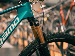 Suspensiones en bicicletas de montaña: novedades y tendencias actuales