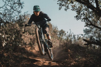 ¿Deberías considerar un kit de motor eléctrico para tu bicicleta de montaña?
