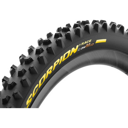 Cubierta Pirelli Scorpion Race DH MUD 29-