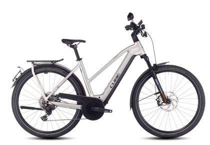 Bicicletta Cube Kathmandu Hybrid 45 750 Trapeze 25